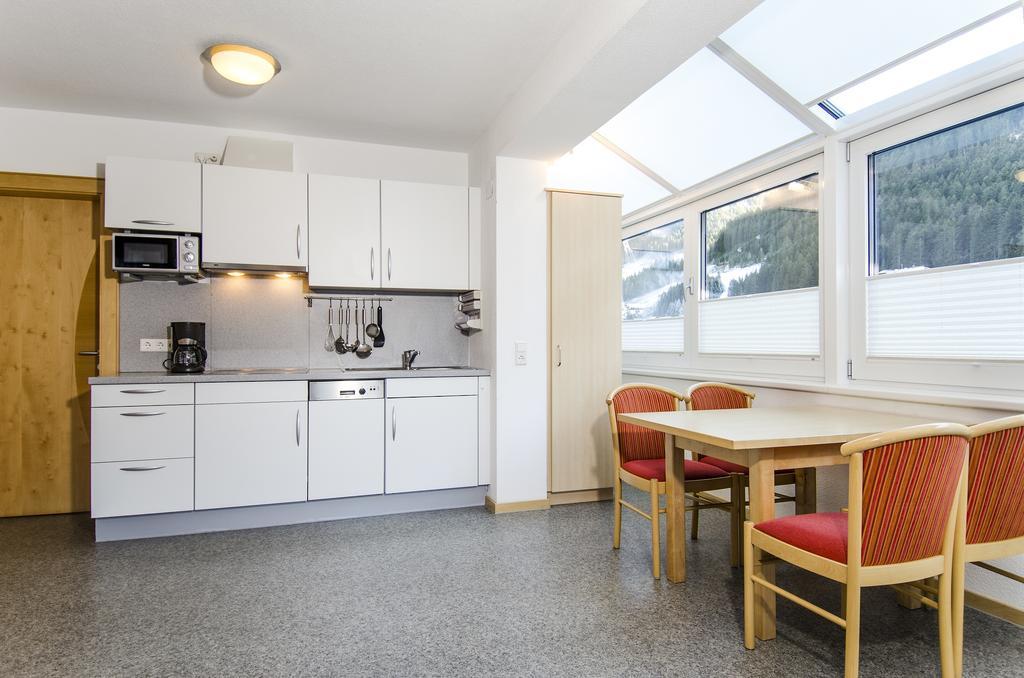 Klaushof Apartment Ischgl Ngoại thất bức ảnh